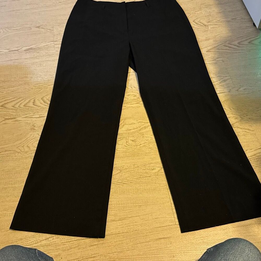 Jenne Maag black slacks in‎ size 8